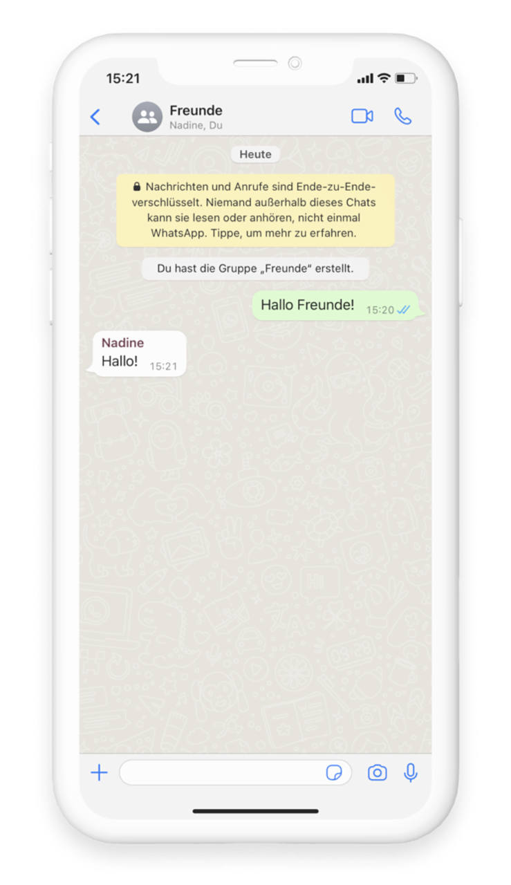 Um einer einzelnen Person im Gruppenchat direkt zu antworten, muss der WhatsApp Chat geöffnet werden