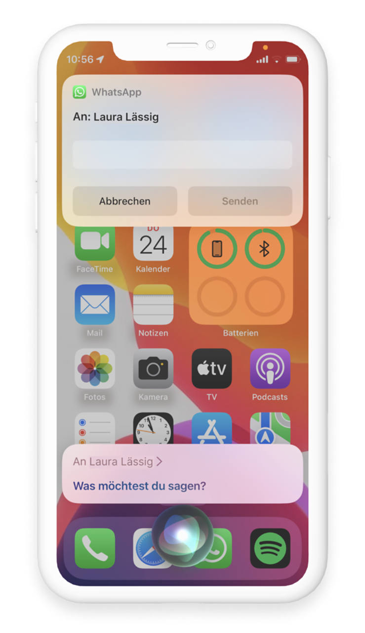 Siri fragt "Was möchtest du sagen?" und zeigt darüber einen kleinen Ausschnitt aus dem Chat mit dem angegebenen Empfänger.